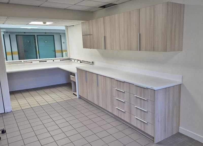 Salle de soins aménagée à l’EHPAD de Cadenet et Cucuron