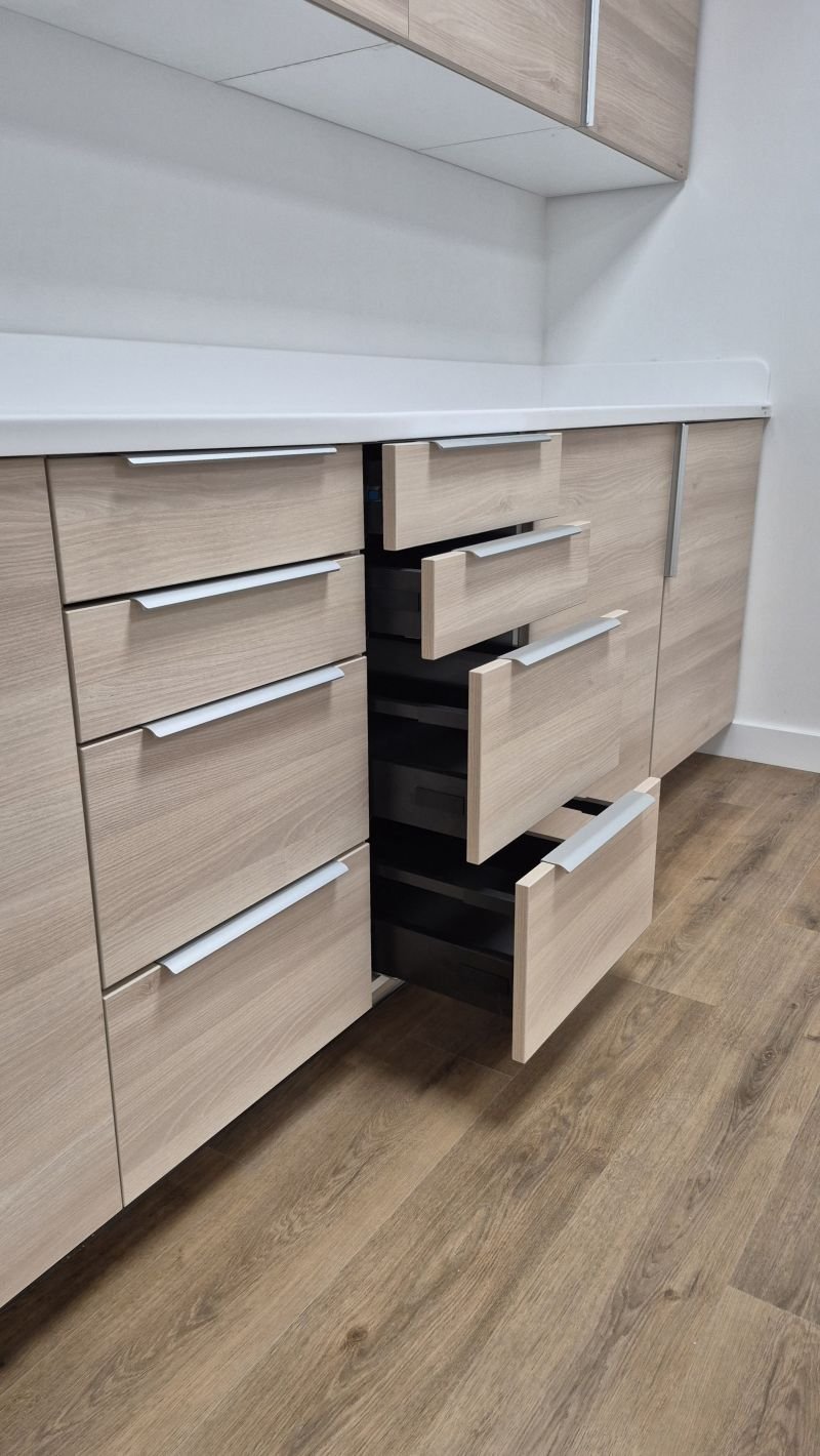 Mobilier médical sur mesure des Jardins de Sainte-Marguerite